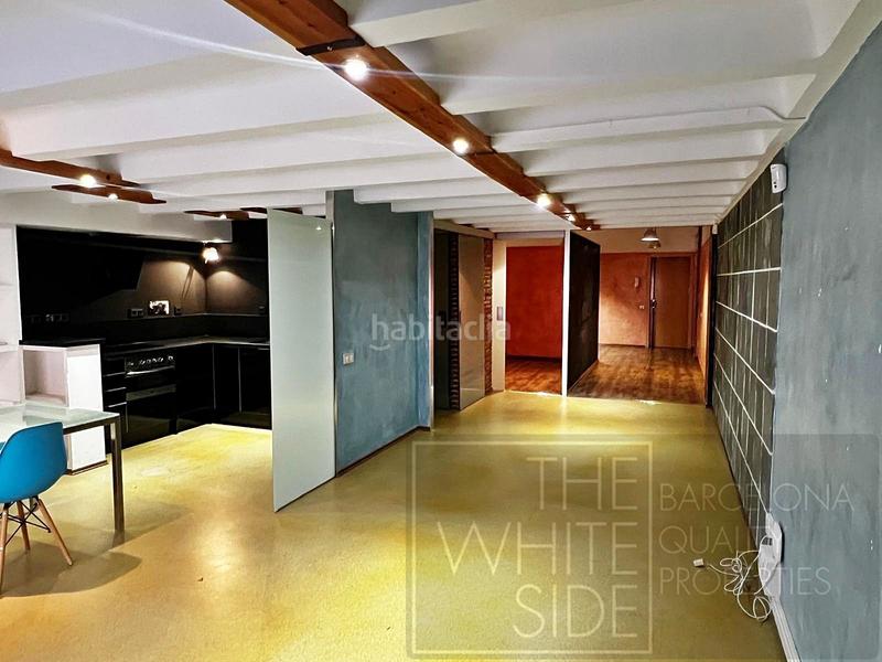 Foto b3f625ac-3256-434b-8a1d-35f7578b3bea. Rent business premise in El Camp d´en Grassot i Gràcia Nova Barcelona