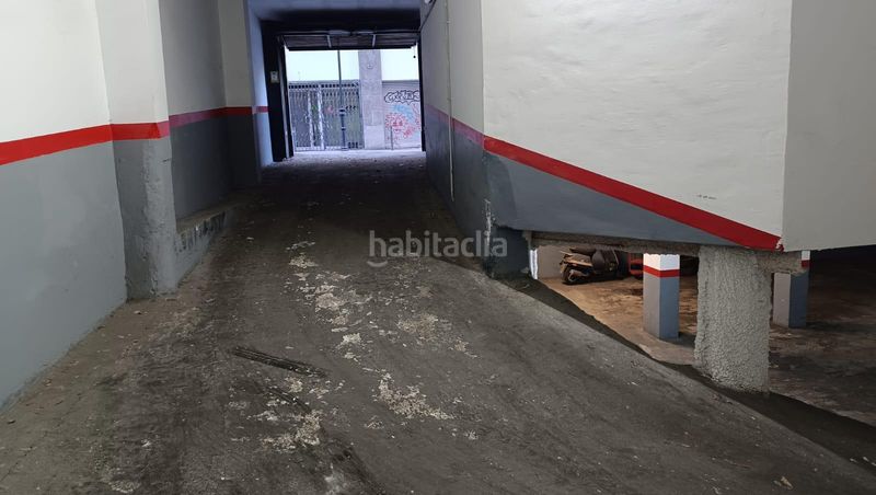 Foto 05e3af1d-f96c-4e3c-9304-c139da890009. Aparcament cotxe a Barri de les Corts Barcelona