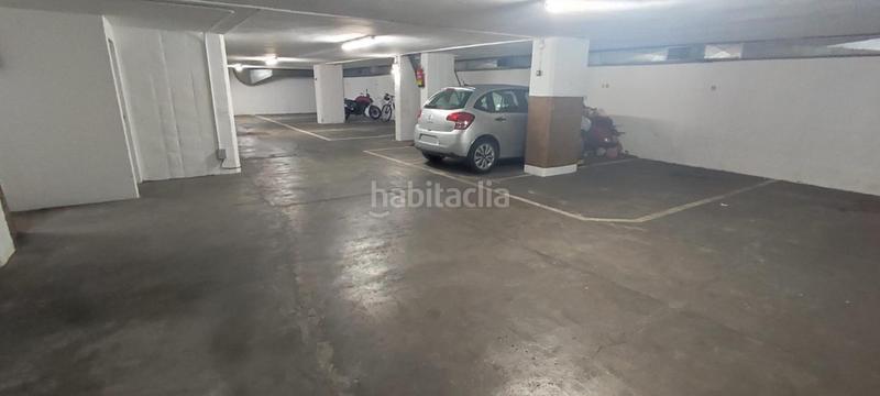 Foto 0a4ced88-216f-4292-a20e-14b8751b7adc. Parking coche en L´Antiga Esquerra de l´Eixample Barcelona