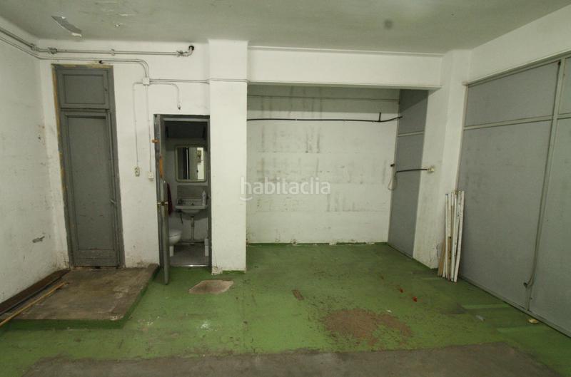 Foto fb60eef0-4d05-4458-be47-ec543b9ae71e. Business premise in El Camp de l´Arpa del Clot Barcelona
