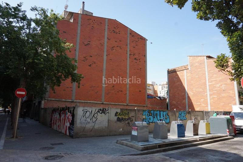 Foto dde2fbd1-a13b-4b89-b02b-03ba399c6ce7. Terreno residenziale in del doctor sambola 6 in Centre Salt