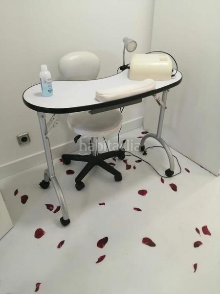 Foto a04c6176-0385-44e1-89dd-421d2f7108a2. Umzug geschäftsraum in La Devesa Girona