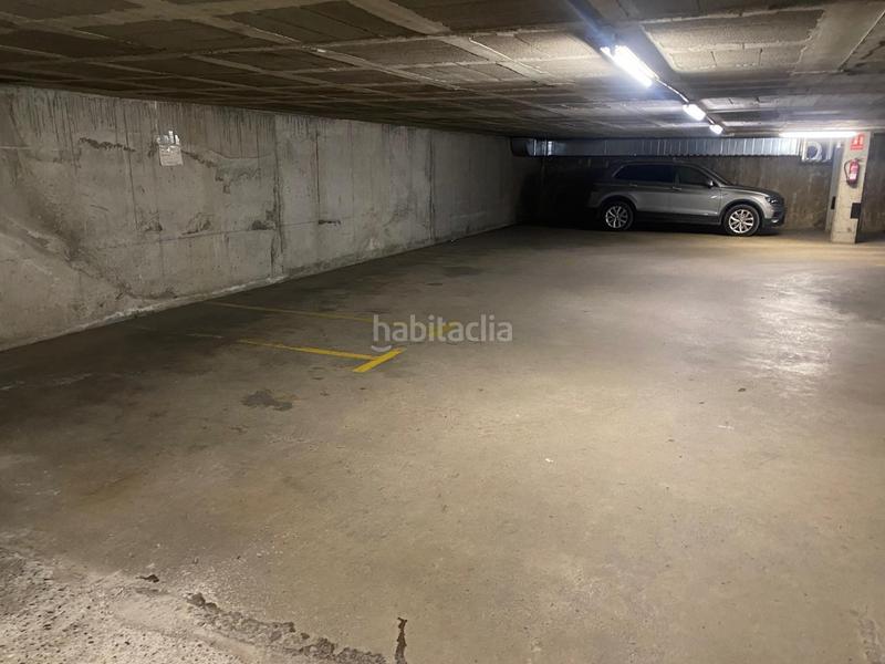 Foto 330574ee-c05f-426d-b0e9-84c43ff844ae. Miete autoparkplatz in Eixample Sud-Migdia Girona