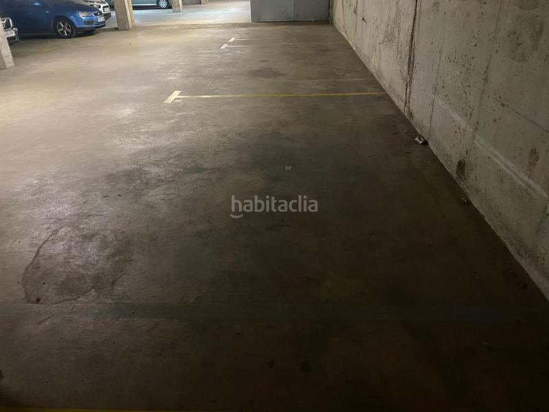 Foto 4c3ed133-cb12-4976-8a9a-b8df5928c3d5. Miete autoparkplatz in Eixample Sud-Migdia Girona