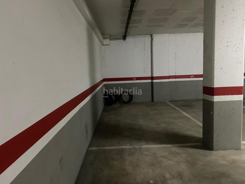 Foto 8f6bf502-3a87-423c-b125-4e22a504adb1. Location parking voiture dans Eixample Sud-Migdia Girona