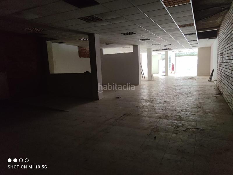 Foto c42b1114-adda-4472-aad7-c8257d682896. Rent business premise in Eixample Sud-Migdia Girona