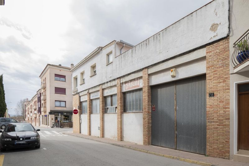 Foto f328431b-f2d1-49c9-8357-9a68e5b7b73f. Local comercial a Cassà de la Selva