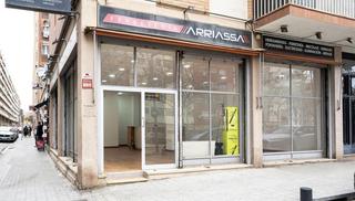 Location Local commercial à Del camp arriassa 76