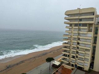 Pis a Centre-Platja. Buscas un extraordinario piso en primera línea de playa?