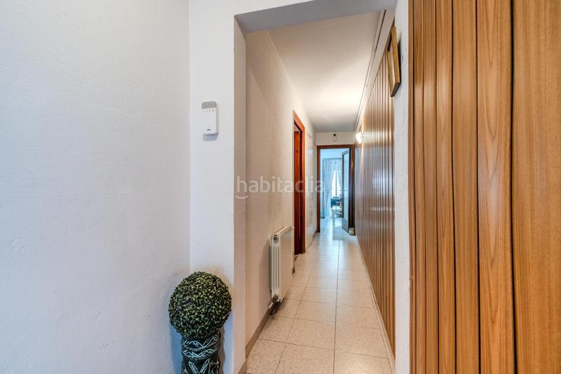 Foto 5d6ef998-533f-484c-97c3-8afb761ed6fd. Reihenhaus mit heizung parking in Veïnat Salt