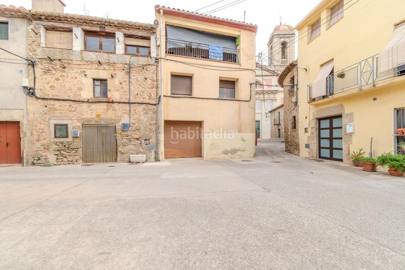 Foto 8f263c5c-8d5a-4482-8fbf-574eba9a5190. Casa adosada exclusiva apialia. tenemos una casa de pueblo, de piedra, para realizar una reforma integral. en Sant Joan de Mollet