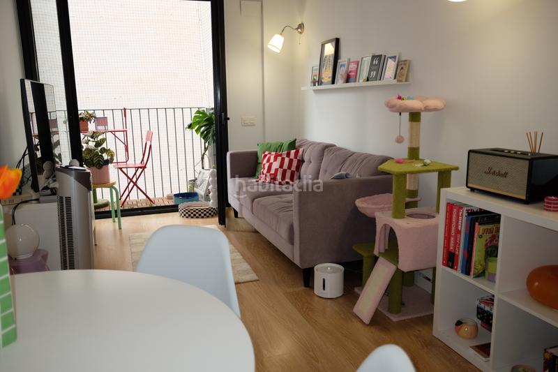 Foto 638f12b5-3fdf-4c2e-94ce-a176894be098. Flat with heating in Navas Barcelona