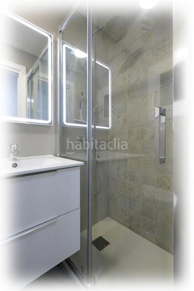 Foto 8d727f8f-72a2-46ca-9e5e-479314b919b0. Flat with heating in Can Vidalet Esplugues de Llobregat