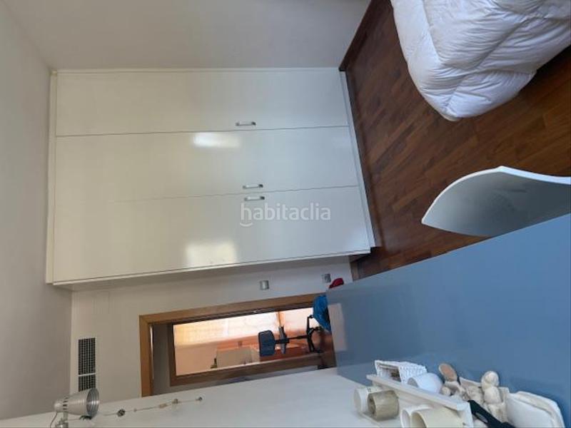 Foto c82169ef-1152-4677-88e0-c366cb6e5e75. Casa adossada amb calefacció aparcament piscina a Barcelona