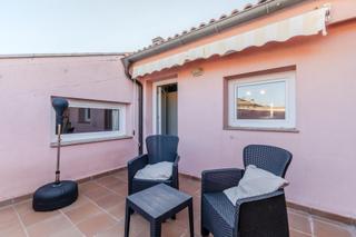 Ático en Santa Eugènia de Berga. Ático dúplex con encanto, amplitud y luz en cada rincón.