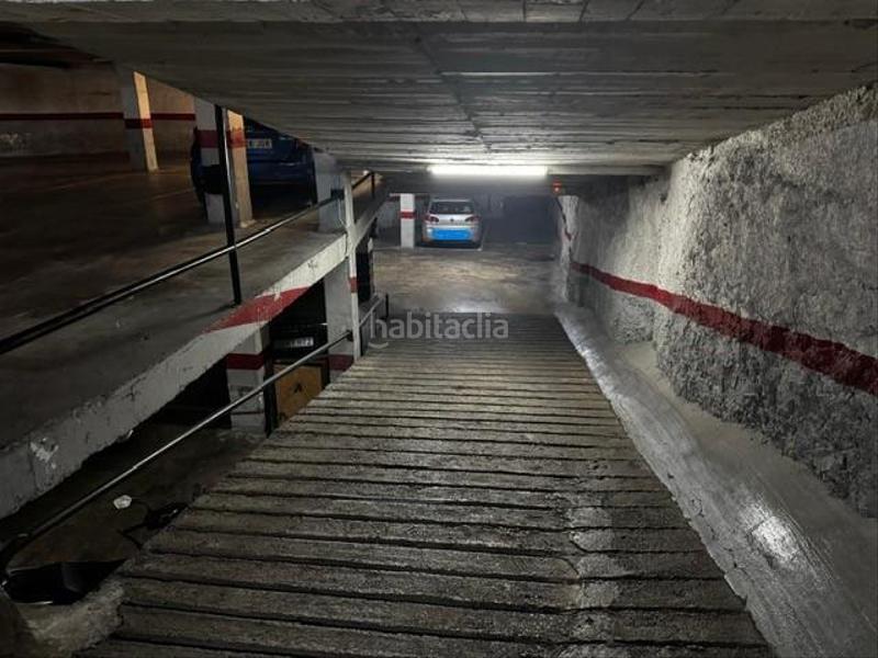 Foto 200b1e3d-74fc-437d-ad1b-9caedd352568. Autoparkplatz in Eixample Nord Girona