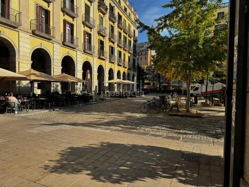 Foto c9baeee9-12cd-4131-a56e-8f20fc6a8542. Autoparkplatz in Eixample Nord Girona