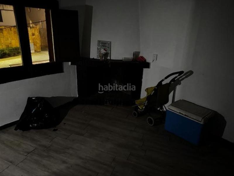 Foto 0e932d54-3490-44ce-a10d-1a6871fdc343. Reihenhaus mit parking in Vila-sacra