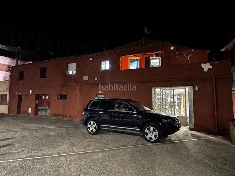 Foto 478a2f06-a5bb-4ff4-a59f-158594cca77f. Reihenhaus mit parking in Vila-sacra