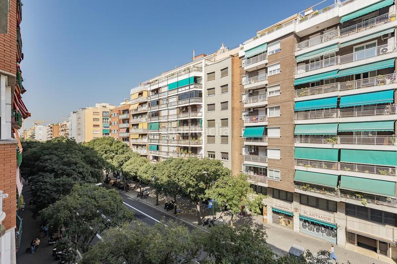 Foto 131ea3dc-1282-4992-8d42-a75843ee0def. Flat with parking in Barri de les Corts Barcelona