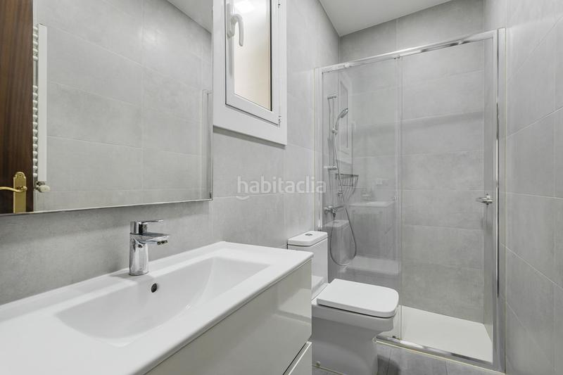Foto a05a7272-f3da-480f-a770-32663600858c. Flat with parking in Barri de les Corts Barcelona