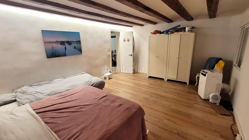 Foto 24ed0f0b-1d61-4ed6-8d4d-49f6f02d03fd. Local comercial en Raval Barcelona