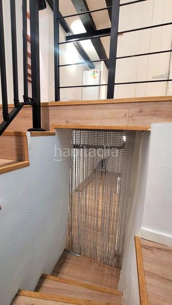 Foto d8adbe94-16dd-4bdb-84b3-a2fff0b4ec0d. Local commercial dans Raval Barcelona