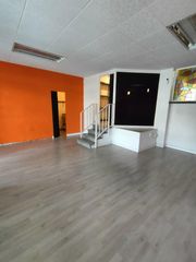 Geschäftsraum in De l'abat marcet 47. Local comercial en avda. abat marcte. delante estadi terrassa