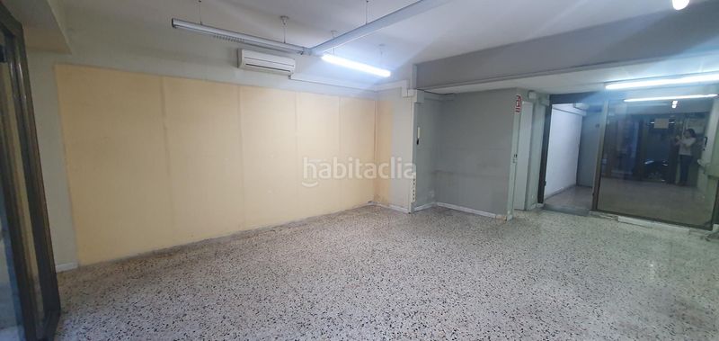 Foto 16be75c6-1166-44d4-afd0-3683750aa9eb. Local comercial a El Camp de l´Arpa del Clot Barcelona