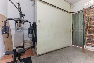 Aparcament cotxe a de Sant Dionís