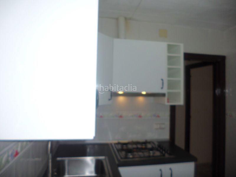 Foto cda4c983-6a46-4a26-b9a1-bb0cb33ef6c3. Pis amb calefacció a Almeda - El Corte Inglés Cornellà de Llobregat