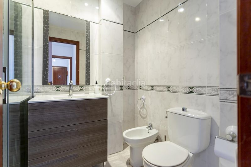 Foto 5b91a5de-608d-4c01-ae21-ae771c56e0b2. Pis amb calefacció a Sant Narcis Girona