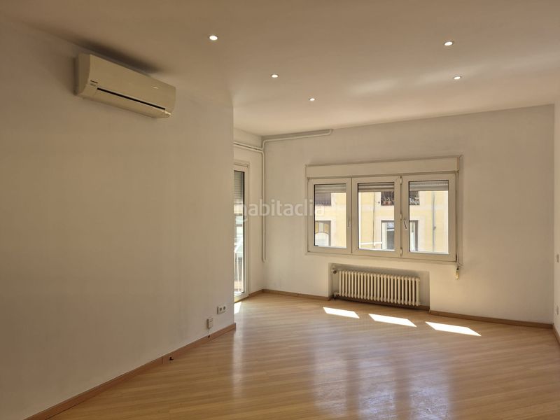 Foto 07453acd-85d2-4d7d-b64d-8e7e014507a8. Pis amb calefacció a Dreta de l´Eixample Barcelona