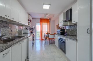 Zweistöckige Wohnung in Eixample Sud-Migdia