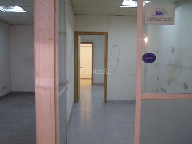 Foto 994c2b82-a873-432a-ab83-42e7588c74f7. Local comercial a Sant Narcis Girona