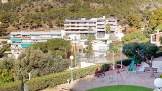 Appartement in El Poal. Apartamento con piscina y parking en el poal  castelldefels  2 h
