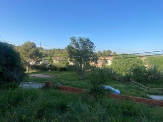 Residential Plot in Piera. Se vende magnífico terreno urbano de 412 m en la tranquila urban