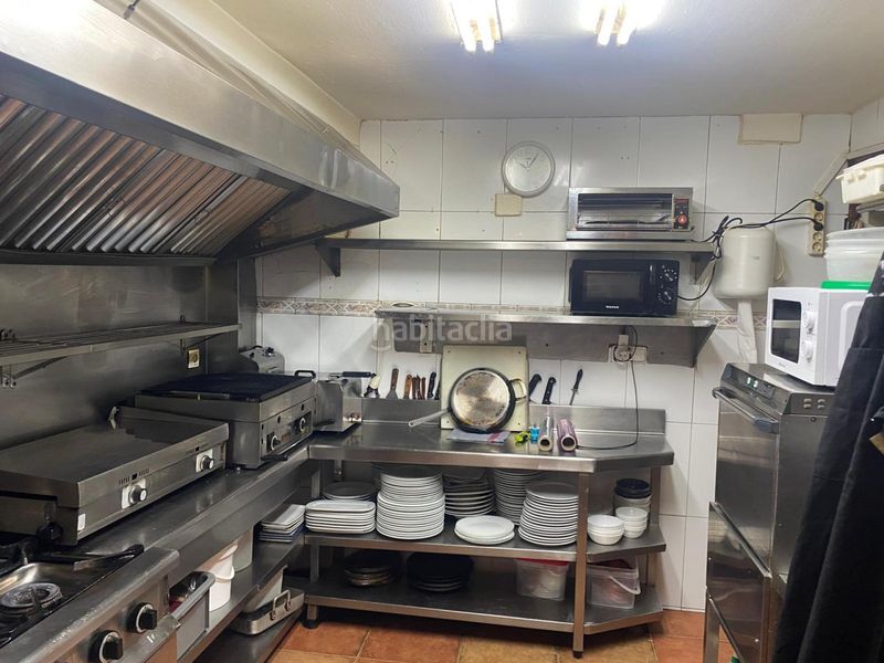 Foto 0b43fd5f-e461-4af7-82c1-8047d8582d6a. Local comercial se pone a la venta emblemático restaurante en la beguda baixa a pie de carretera, en Sant Llorenç d´Hortons
