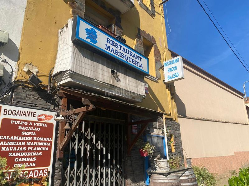 Foto 17bfa7f7-f85f-4be9-a0fd-e06a80e39a7a. Local comercial se pone a la venta emblemático restaurante en la beguda baixa a pie de carretera, en Sant Llorenç d´Hortons