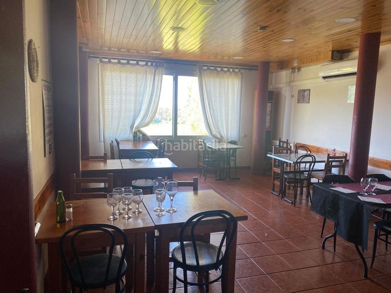 Foto 442ae4ed-c9c1-43d9-a196-02abaaab7a5c. Local comercial se pone a la venta emblemático restaurante en la beguda baixa a pie de carretera, en Sant Llorenç d´Hortons