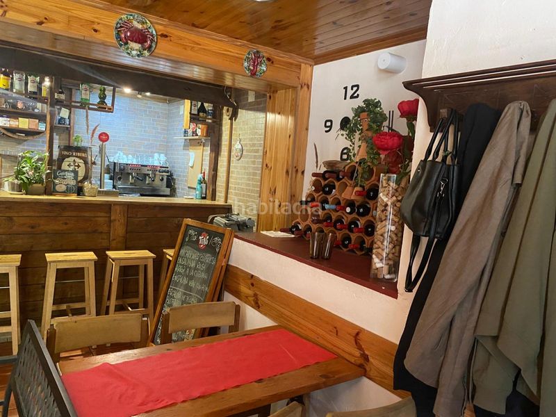 Foto a07770bd-7a75-46a7-b5ad-5bb421567eca. Local comercial se pone a la venta emblemático restaurante en la beguda baixa a pie de carretera, en Sant Llorenç d´Hortons