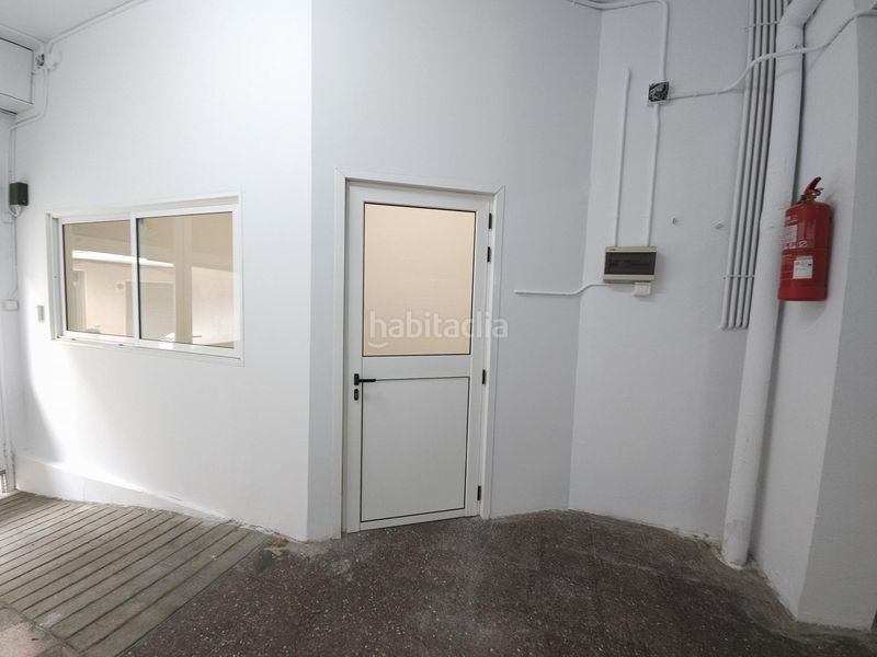 Foto 436171bd-2deb-494f-827c-08187083b659. Local comercial a Les Planes Sant Joan Despí