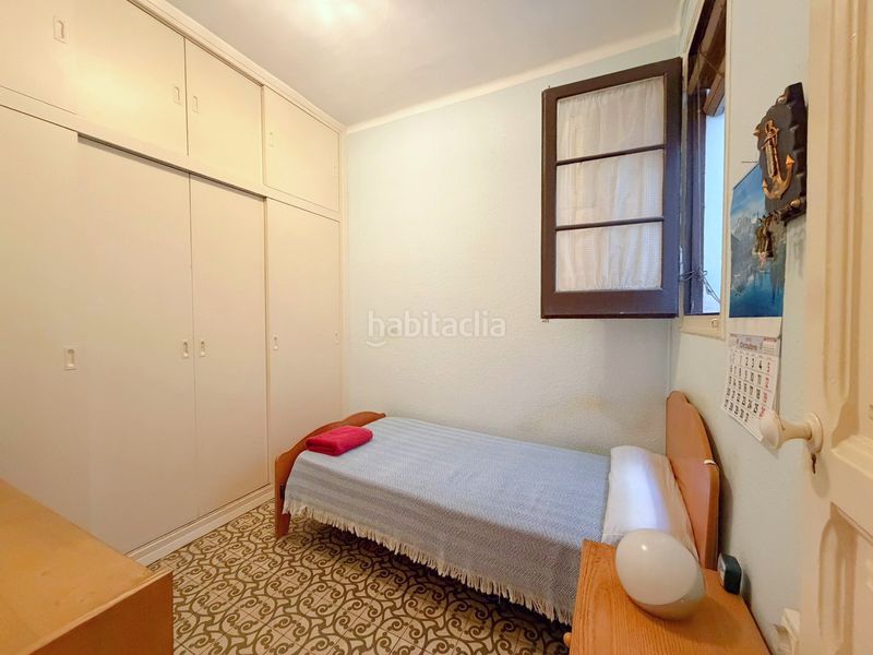 Foto 0b15aa71-a58e-4721-8859-22b9ce434bb9. Pis a Raval Barcelona