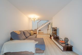 Duplex à Santa Eugenia. Dúplex en venta en santa eugènia, girona capital