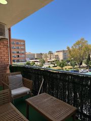 Pis a Sant Salvador. Espectacular piso reformado a 200 metros de la playa  comaruga