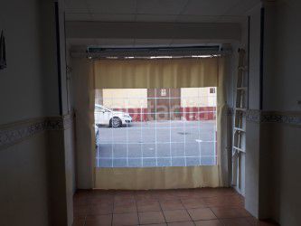 Foto 8d444672-fab9-46e9-915f-4fad87bd91a9. Aparcament cotxe a Llombai Burriana