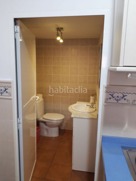 Foto c2772b92-3721-4a46-b5c1-9d8d7b6782d9. Aparcament cotxe a Llombai Burriana