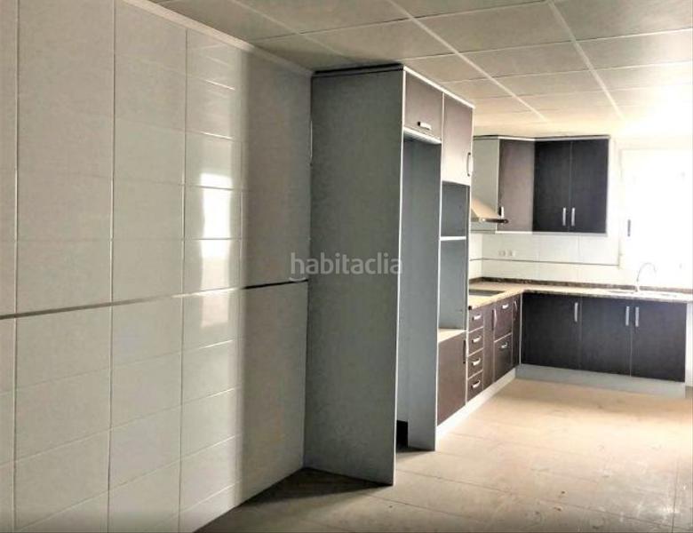 Foto 0422c780-70cb-439a-9662-f81db91dd686. Piso  en venta en centro, 4 dormitorios. en Nules