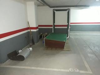 Parking voiture  Juan pablo ii. Garaje en venta en este  av. del mar.