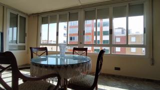 Pis  Pla. Piso en venta en centro, 4 dormitorios.